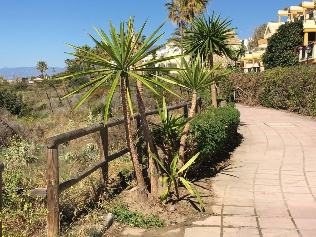 Estudio Primera Linea 50 Mtrs Playa. Fibra 600Mb Marbella Eksteriør billede
